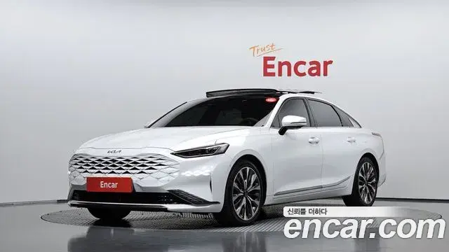 Kia K8 2.5 Gasoline 2WD Signature 2021