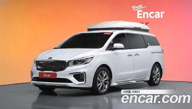 Kia Carnival 9-Seater Prstige 2019