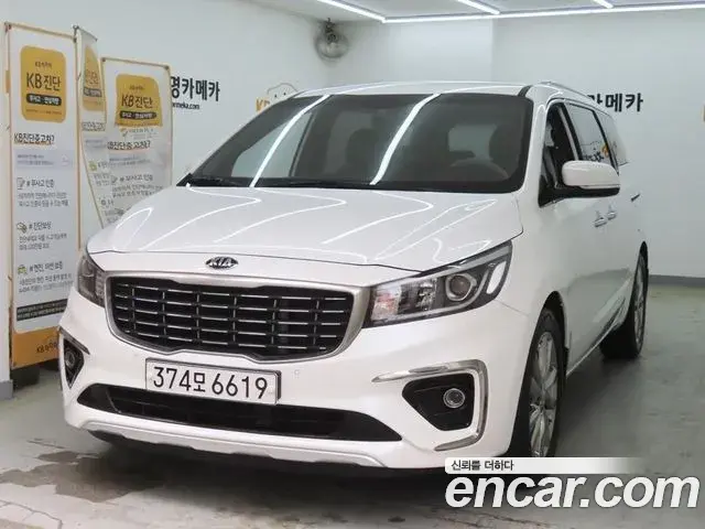 Kia Carnival 9-Seater Prstige 2019