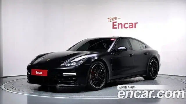 Porsche Panamera 4.0 GTS 2019