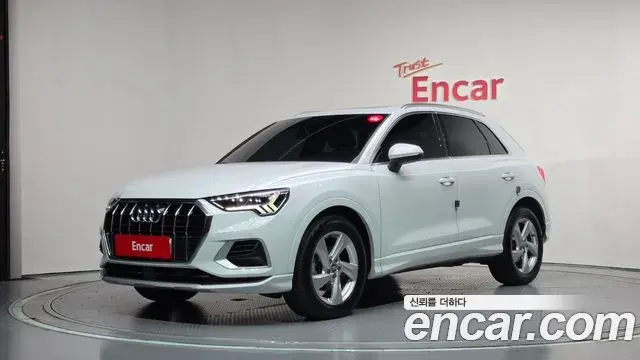 Audi Q3 35 TDI Premium 2020