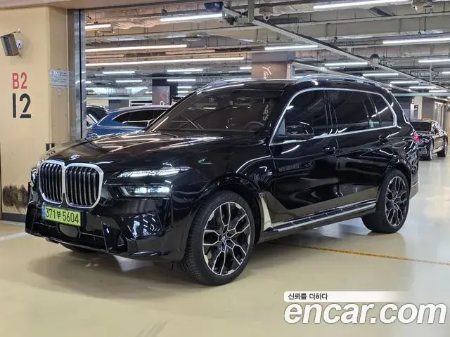 BMW X7 xDrive 40i M Sport 6STR 2025