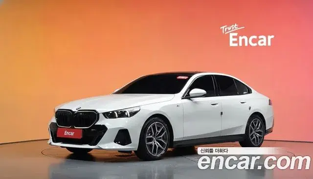 BMW 5-Series 520i M Sport 2025