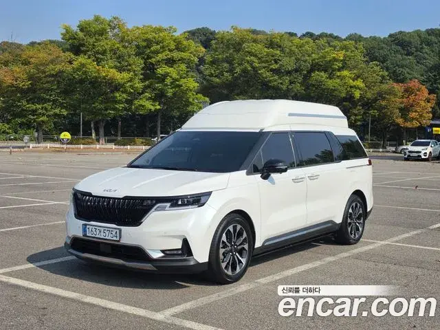 Kia Carnival Gasoline 9-Seater Hi-Limousine Signature 2023