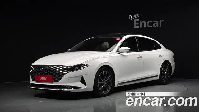 Hyundai Grandeur 2.5 Le Blanc 2022