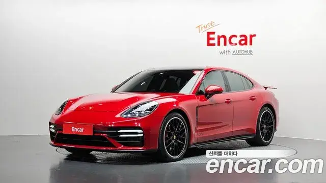 Porsche Panamera 4.0 GTS 2021