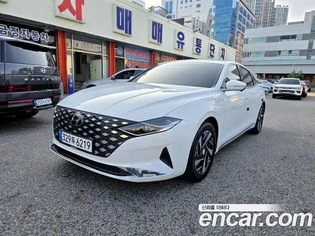 Hyundai Grandeur Le Blanc 2022
