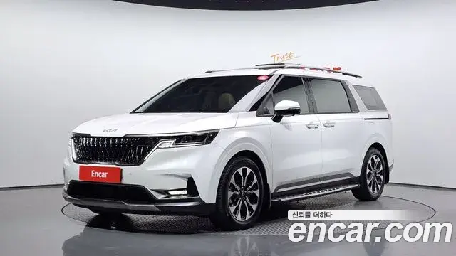 Kia Carnival Diesel 9-Seater Signature 2023
