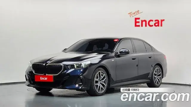 BMW 5-Series 520i M Sport 2024