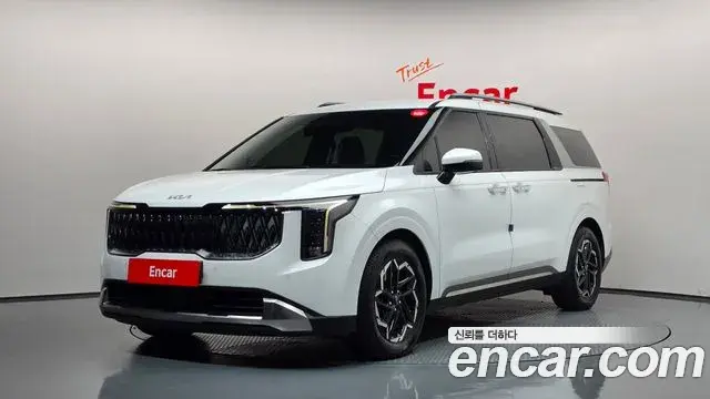 Kia Carnival Diesel 9-Seater Noblesse 2023