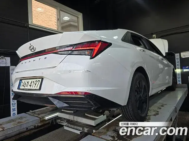 Hyundai AVANTE 1.6 Inspiration 2020