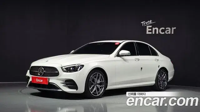 Mercedes-Benz E-Class E220d 4MATIC AMG Line 2021