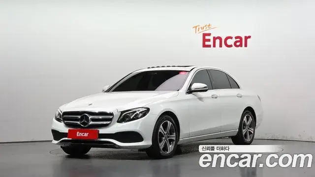Mercedes-Benz E-Class E220d Avantgarde 2019