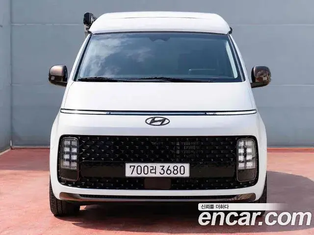 Hyundai Staria 4WD Camper Prestige Camper 11Seater 2023
