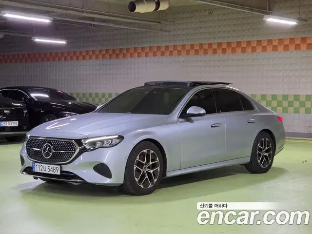 Mercedes-Benz E-Class E200 Avantgarde 2025