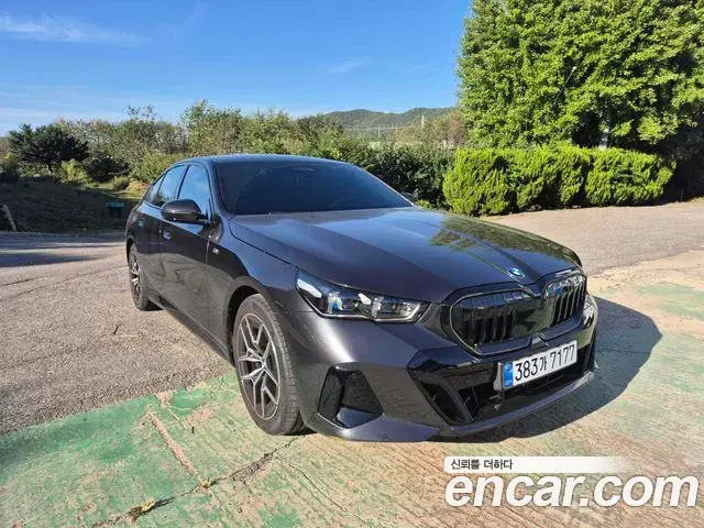 BMW 5-Series 520i M Sport 2026