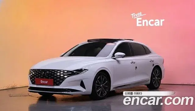 Hyundai Grandeur 2.5 Le Blanc 2022