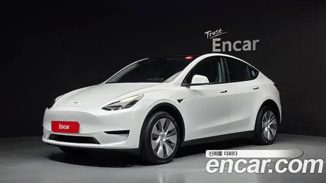 Tesla Model Y RWD 2023