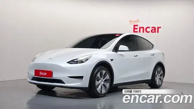 Tesla Model Y RWD 2023