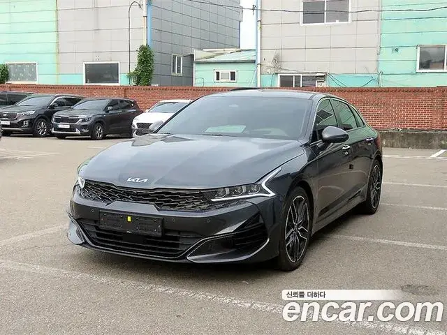 Kia K5 1.6 Turbo Signature 2022