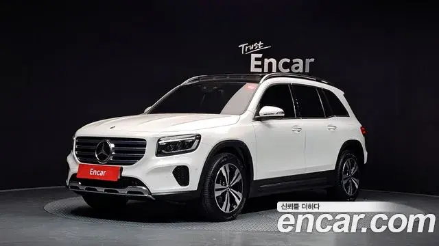 Mercedes-Benz GLB-Class GLB200 d 2024