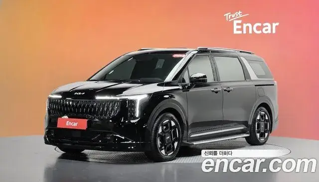 Kia Carnival HEV 9seater Signature 2025