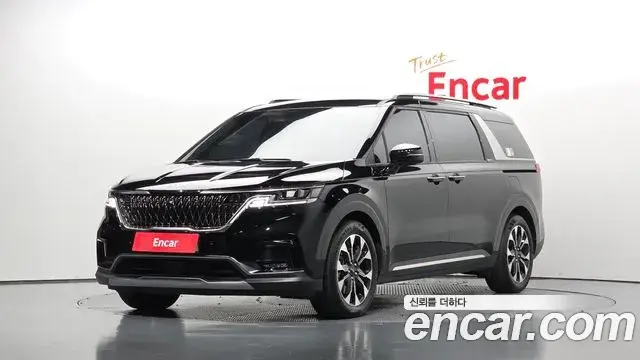 Kia Carnival Gasoline 9-Seater Signature 2022