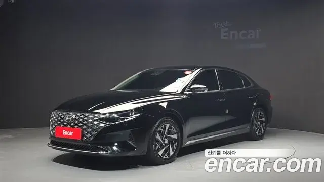 Hyundai Grandeur Premium 2022