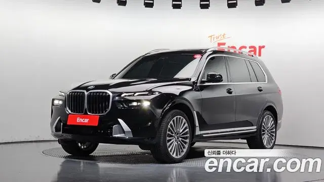 BMW X7 xDrive 40i Design Pure Excellence 6-Seater 2023