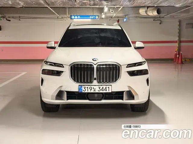 BMW X7 xDrive 40i Design Pure Excellence 7-Seater 2024
