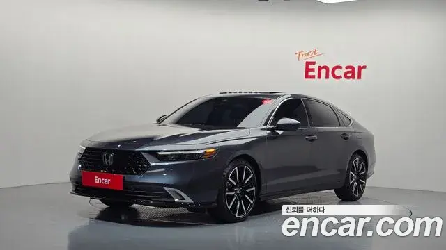 Honda Accord 2.0 Hybrid Touring 2023