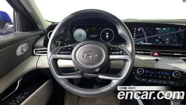 Hyundai AVANTE 1.6 Inspiration 2020 — фото 13