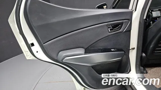 SsangYong TIBOLI VX 2WD 2019 — фото 25