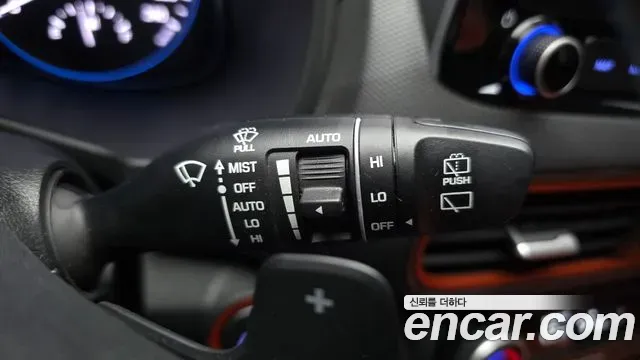 Hyundai Kona Premium Special 2020 — фото 28