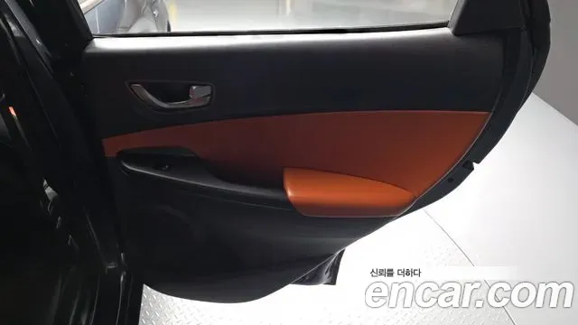 Hyundai Kona Premium Special 2020 — фото 25