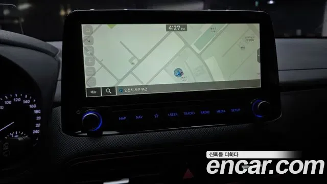 Hyundai Kona Premium Special 2020 — фото 15
