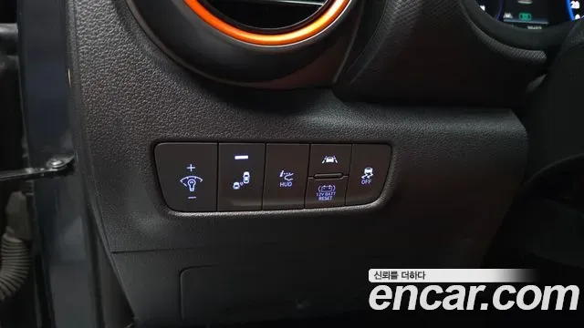 Hyundai Kona Premium Special 2020 — фото 19