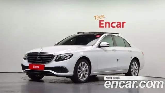 Mercedes-Benz E-Class E300 4MATIC Exclusive 2019