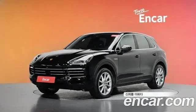 Porsche Cayenne 3.0 E-Hybrid 2022
