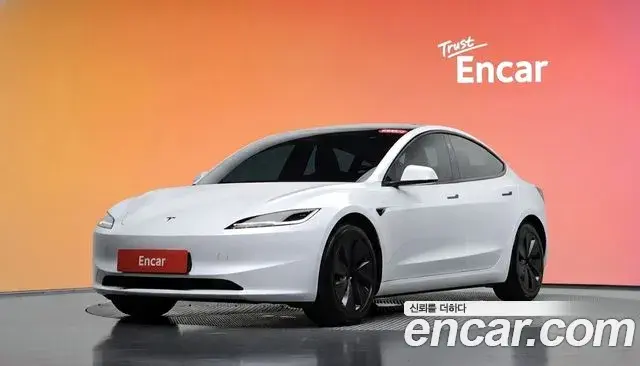 Tesla Model 3 RWD 2024