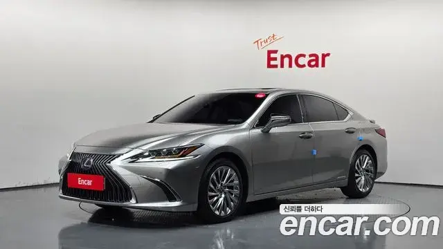 Lexus ES Executive 2019