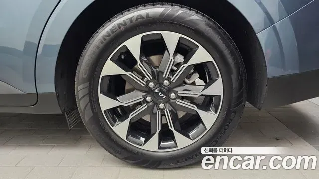Kia Carnival Gasoline 7-Seater Signature 2022 — фото 21