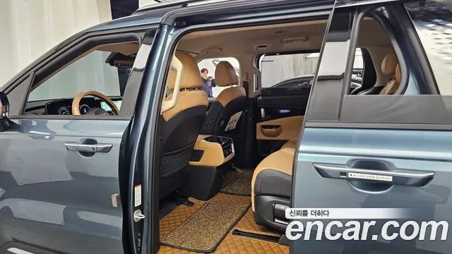 Kia Carnival Gasoline 7-Seater Signature 2022 — фото 12