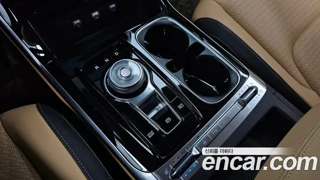 Kia Carnival Gasoline 7-Seater Signature 2022 — фото 9