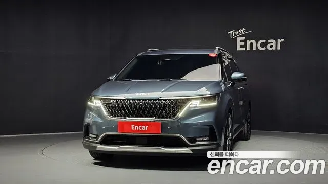 Kia Carnival Gasoline 7-Seater Signature 2022 — фото 3