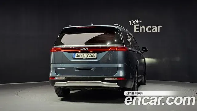 Kia Carnival Gasoline 7-Seater Signature 2022 — фото 4