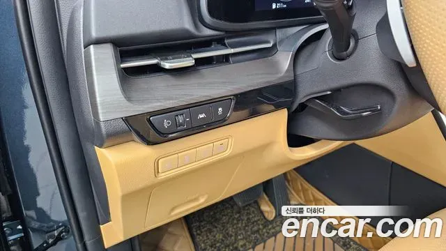 Kia Carnival Gasoline 7-Seater Signature 2022 — фото 27
