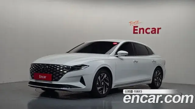 Hyundai Grandeur Exclusive 2022