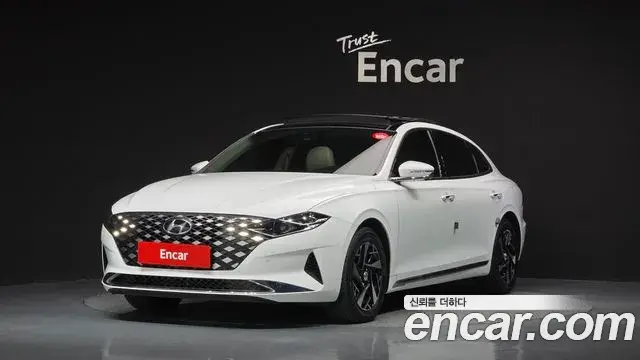 Hyundai Grandeur Le Blanc 2022