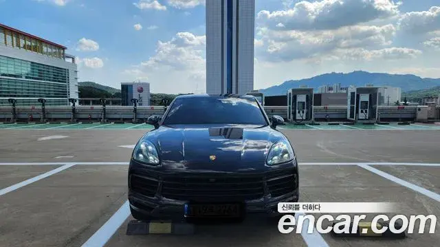 Porsche Cayenne 3.0 E-Hybrid Coupe 2021